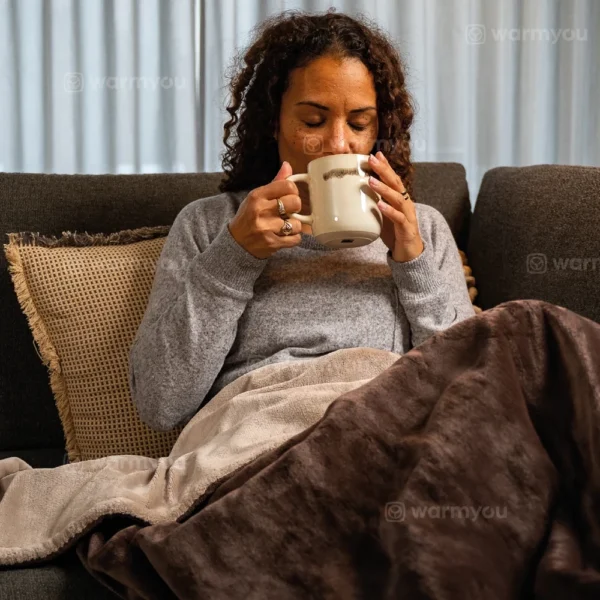 Electric heated blanket fleece - 160x120cm - 3 heat settings - Warmyou Cuddles - Brown/beige - Image 7